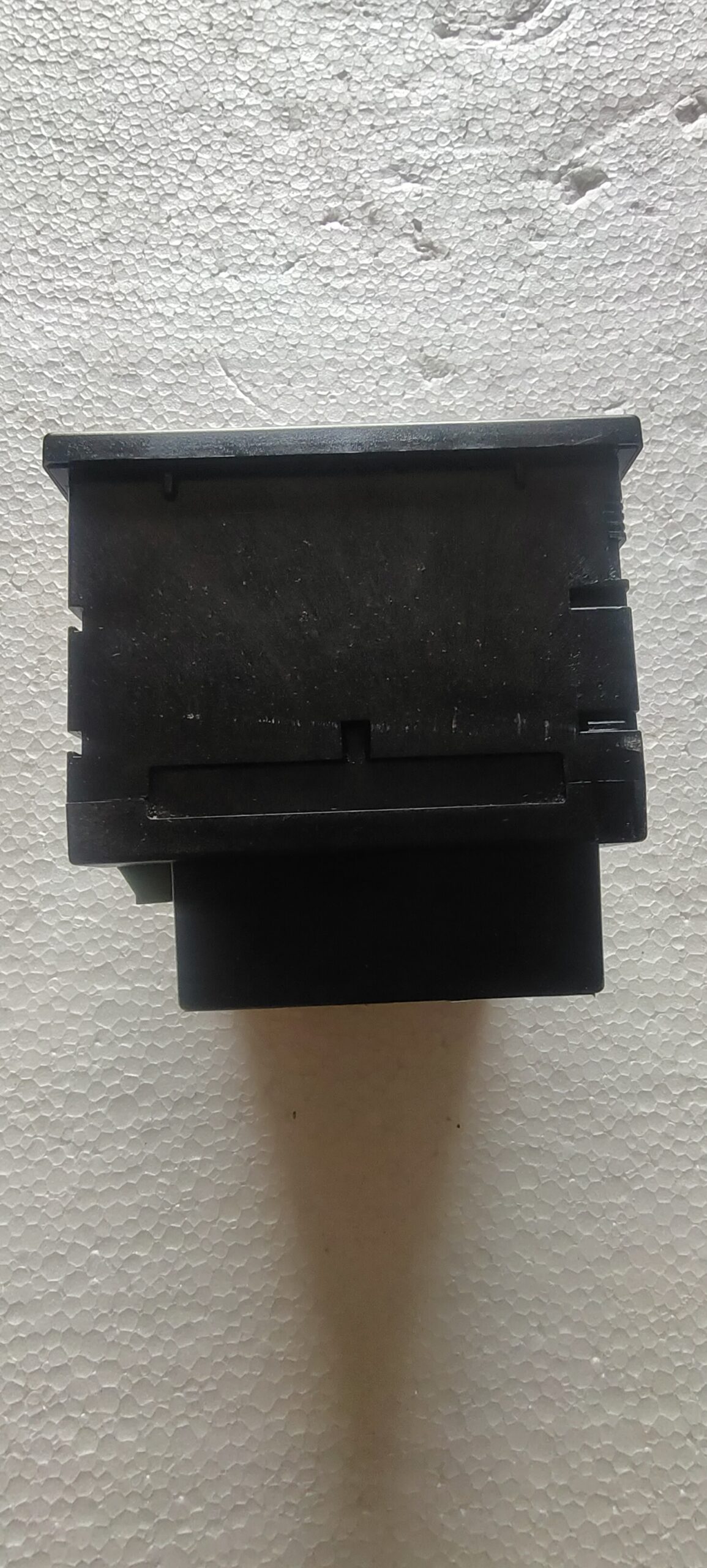 DEIF AAL-111Q96 AC NETWORK INSULATION MONITOR MEGA OHM METER - Image 5