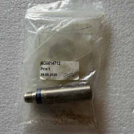Telemecanique Xs1 M18KP340D Proximity Switch