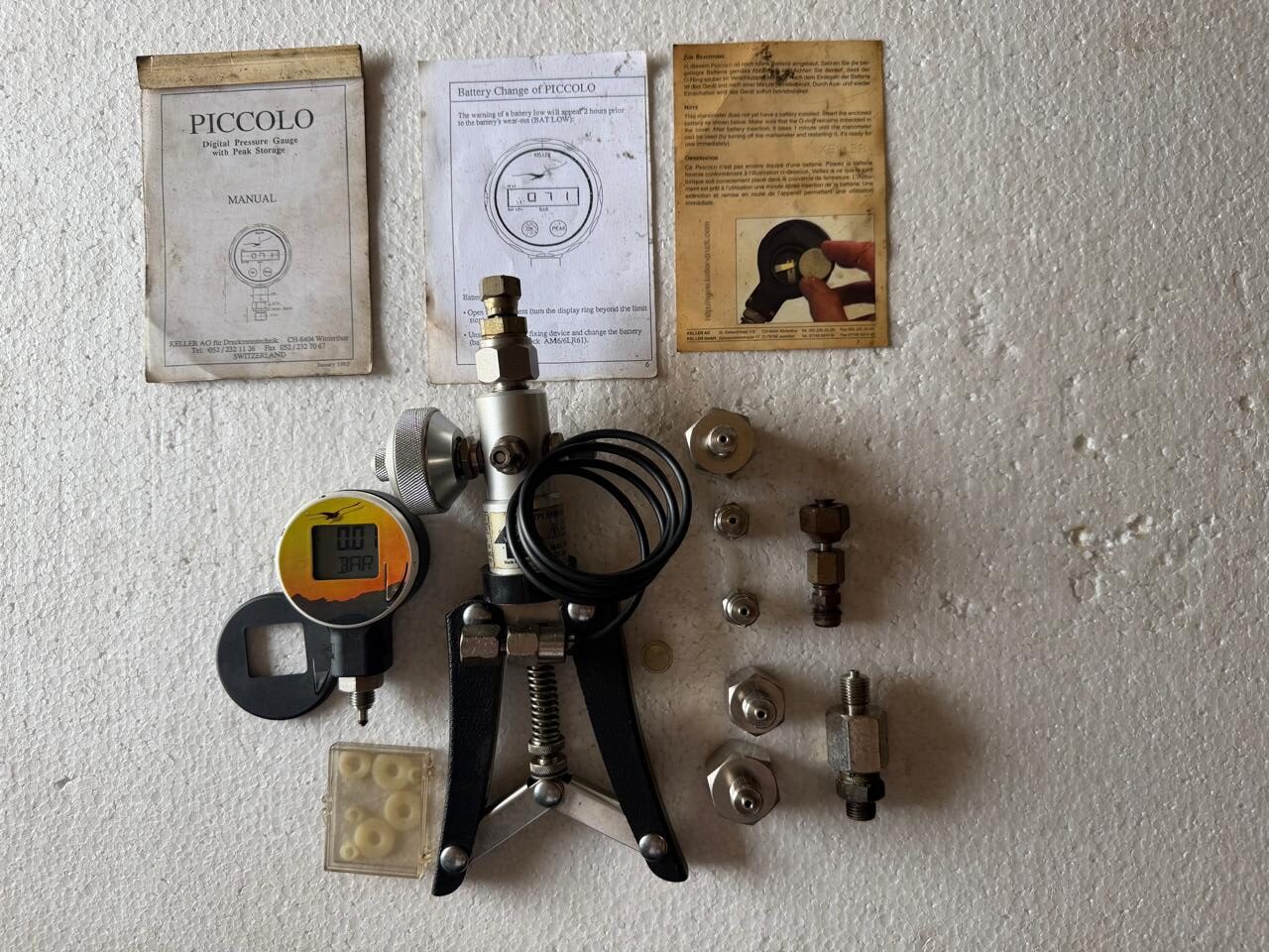 KELLER HAND HELD HYDRAULIC PRESSURE CALIBRATOR TEST PUMP