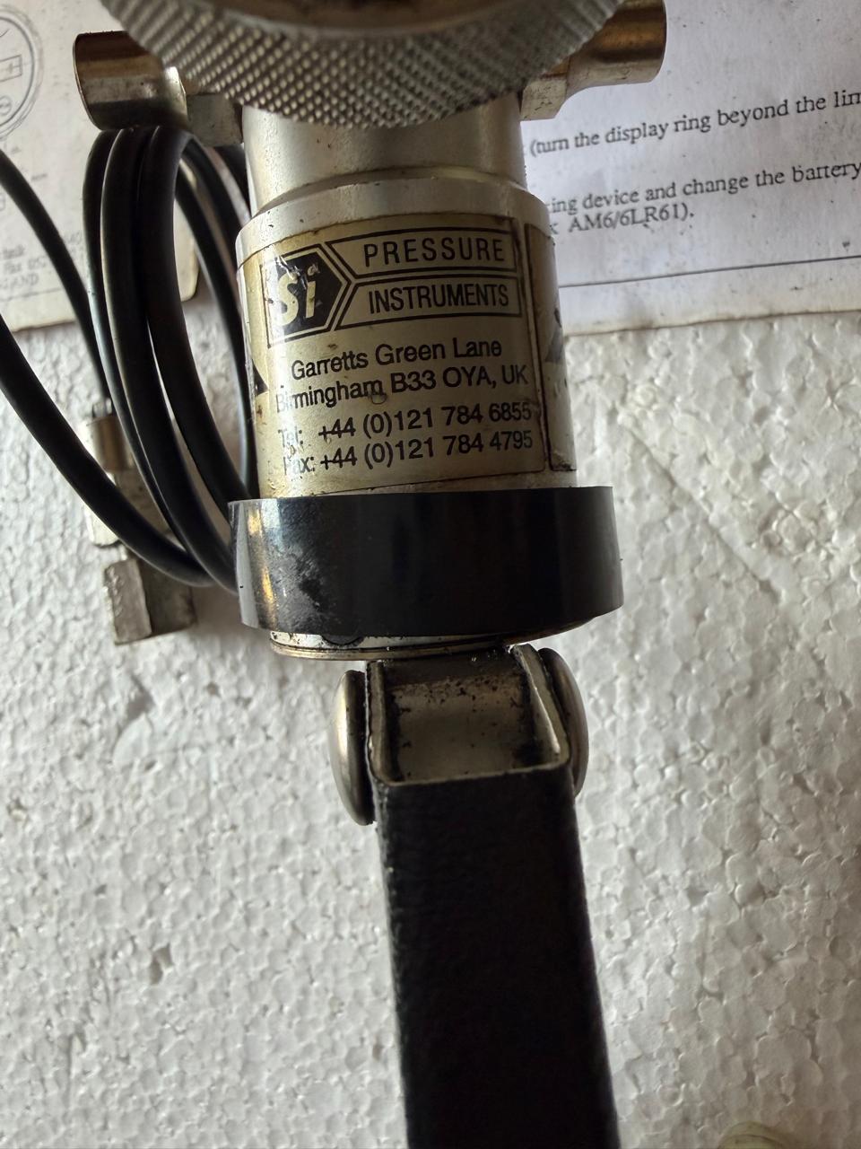 KELLER HAND HELD HYDRAULIC PRESSURE CALIBRATOR TEST PUMP - Image 6