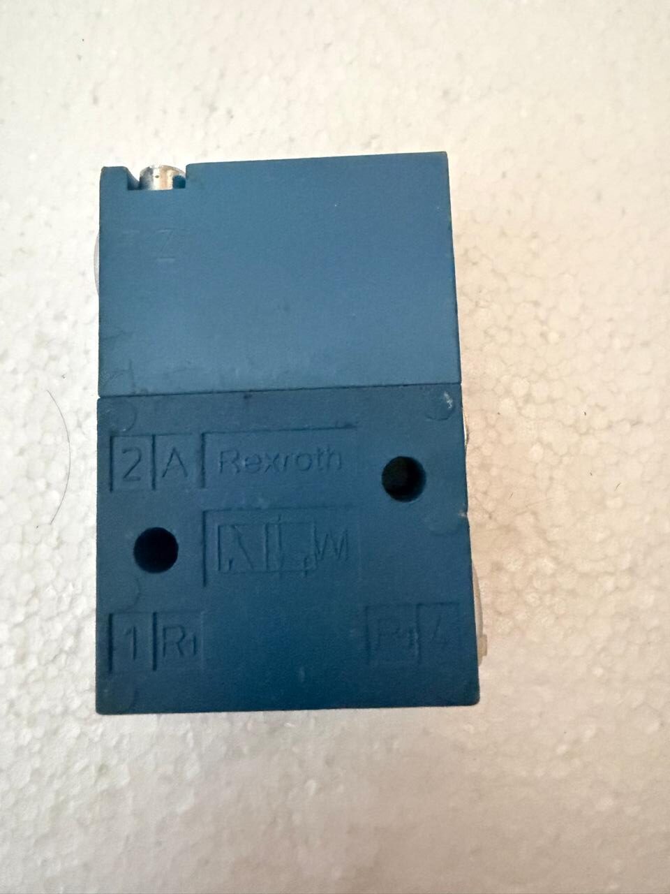 Aventics Pneumatic Valve - Image 3