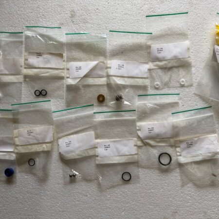 Seal Kit Hydraulic 2112727/ A1700-2 (2110056/A2250) iopmarine.